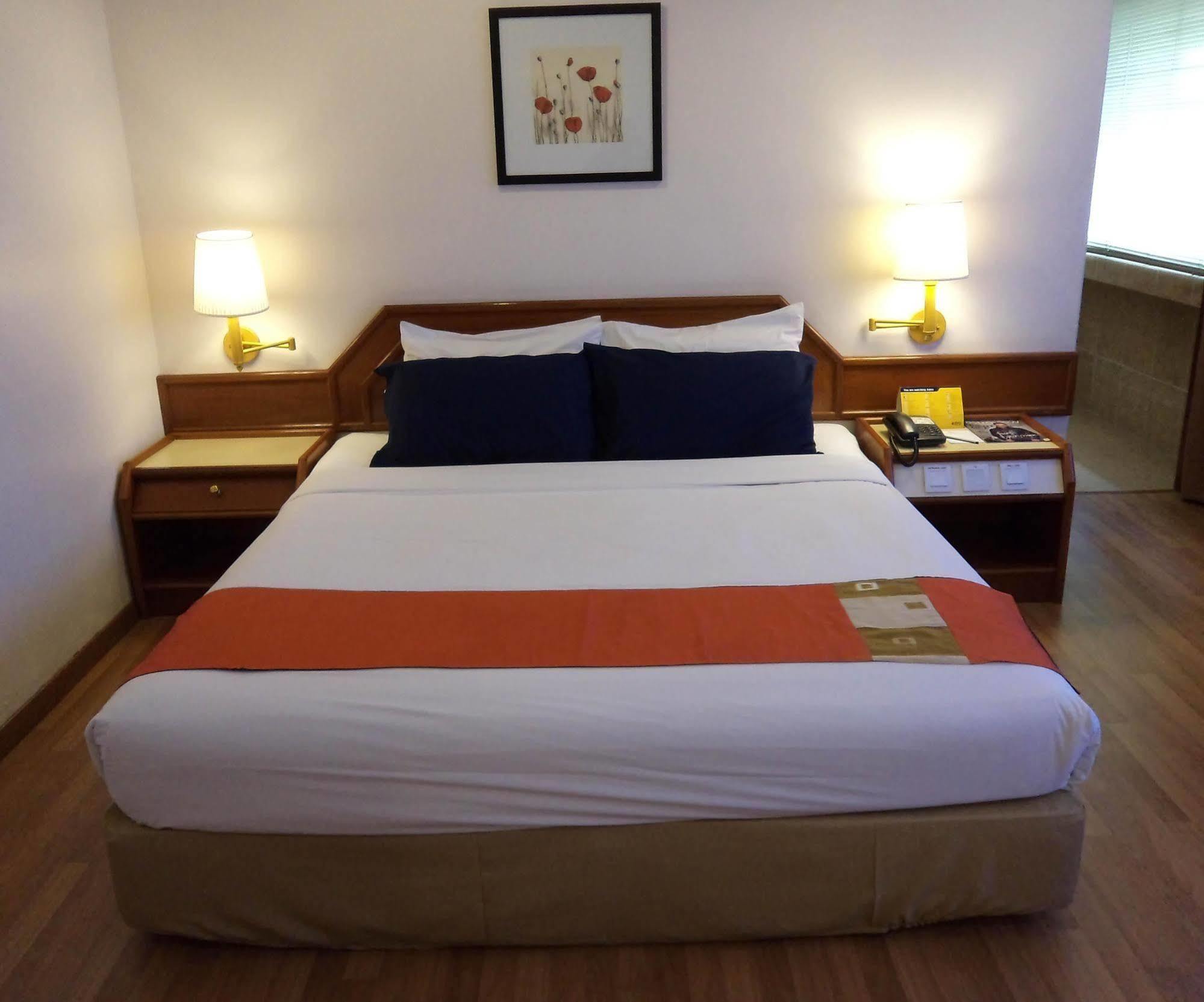 The Emperor Hotel Malacca Kültér fotó