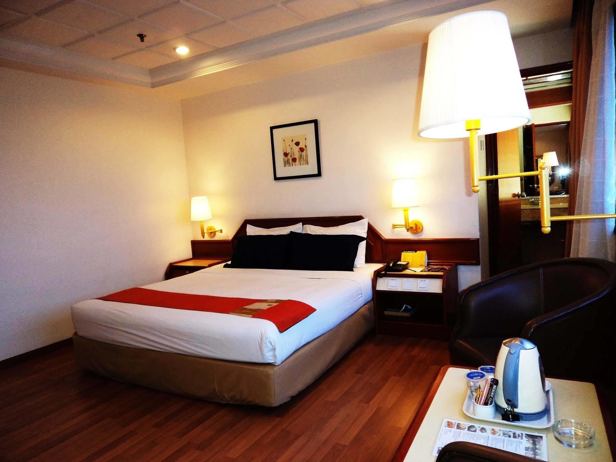 The Emperor Hotel Malacca Kültér fotó